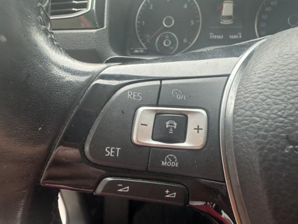 Caddy 2,0 TDI Highline DSG 17