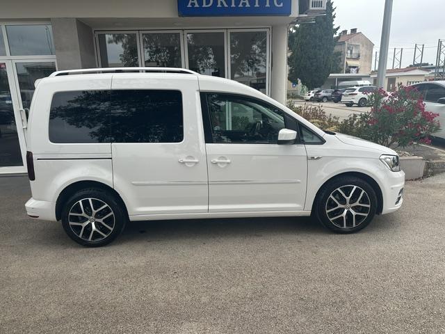 Caddy 2,0 TDI Highline DSG 5