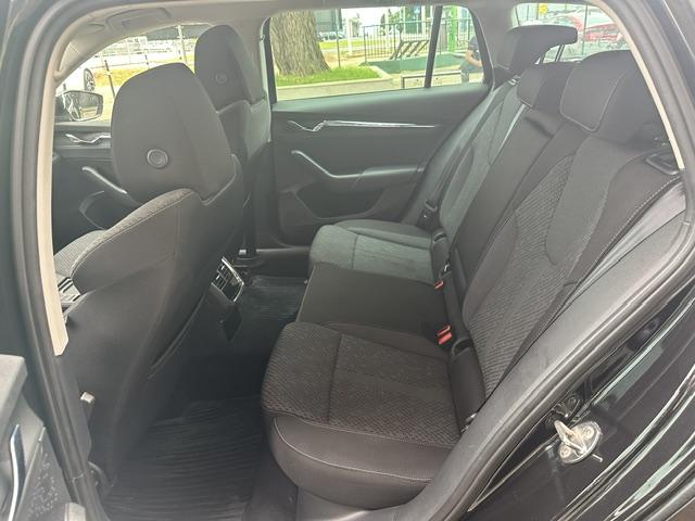 Škoda Octavia Combi 2.0TDI  STYLE DSG 12