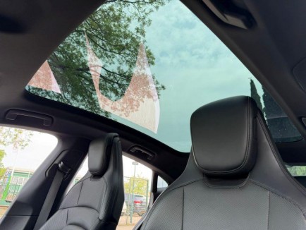 Porsche Taycan 4S 17