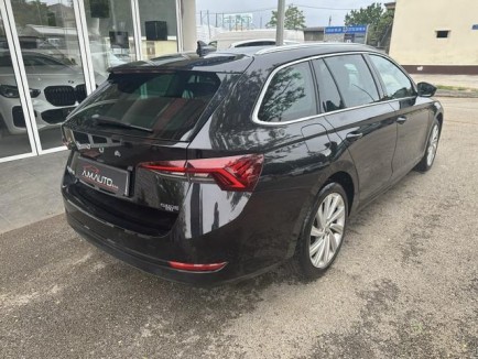 Škoda Octavia Combi 2.0TDI  STYLE DSG 3