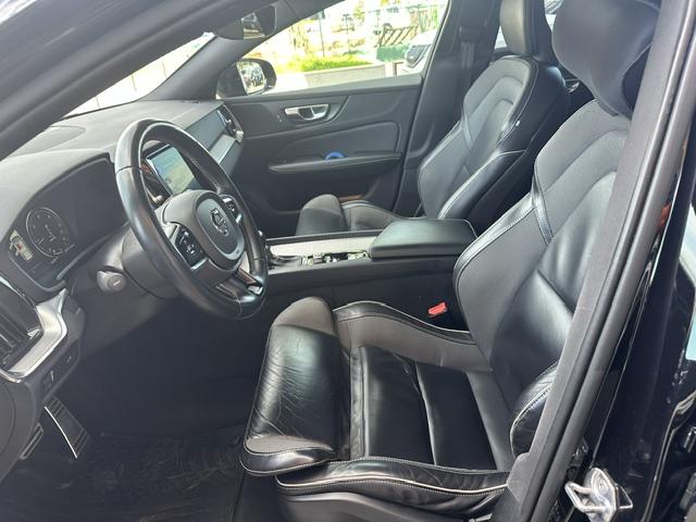 Volvo V60 D4 R-DESIGN AUT 11