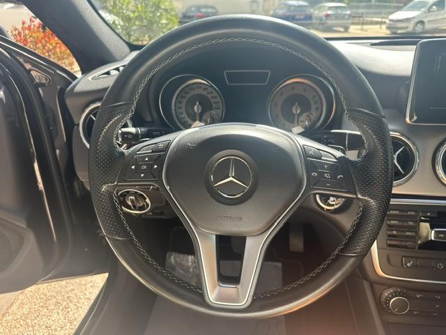 Mercedes-Benz GLA 200 URBAN AUT 14