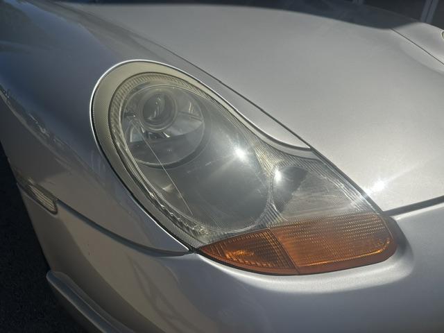 Porsche Boxster 986 2.7 Cabrio 12
