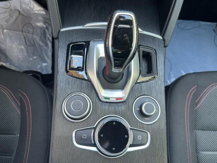 Alfa Romeo Stelvio Q4 2,2 Diesel 190 Ti Aut 30