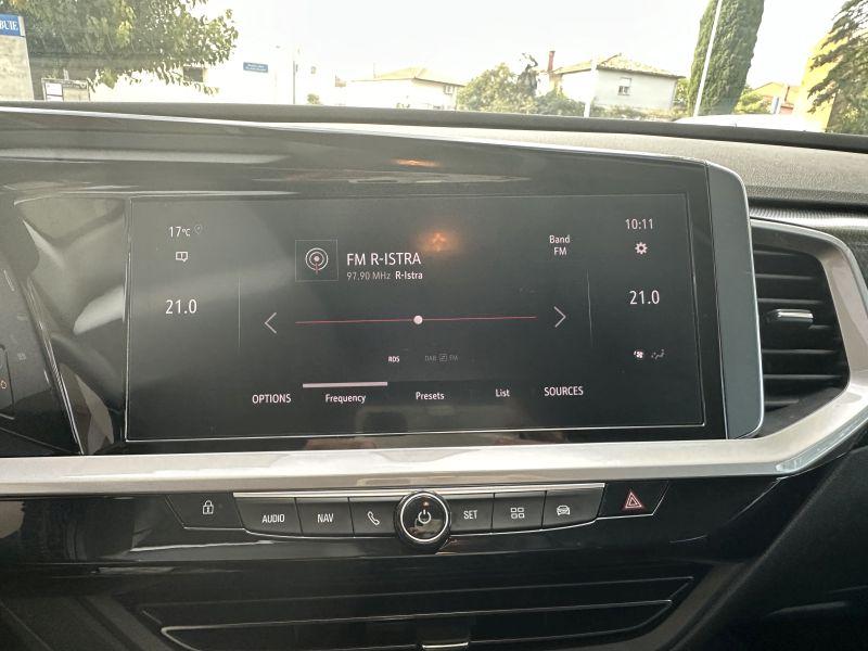 Opel Grandland X 1.2 TURBO TECH & DESIGN 16
