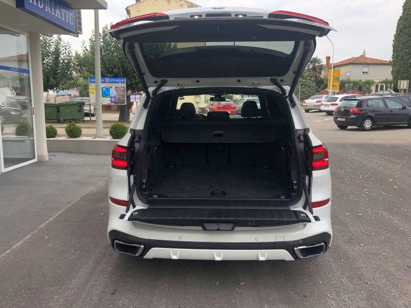 BMW X5 xDrive30d Aut M-sport 7