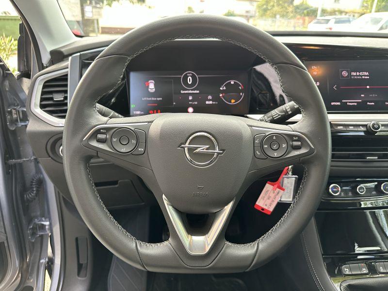 Opel Grandland X 1.2 TURBO TECH & DESIGN 13