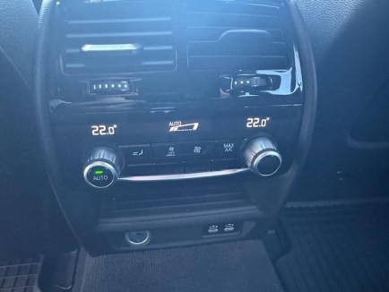 BMW serija 5 Touring 530e x-Drive M-Sport Aut 40