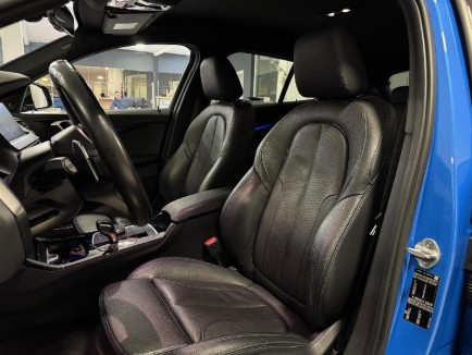 BMW serija 1 120d M-Sport Aut 12
