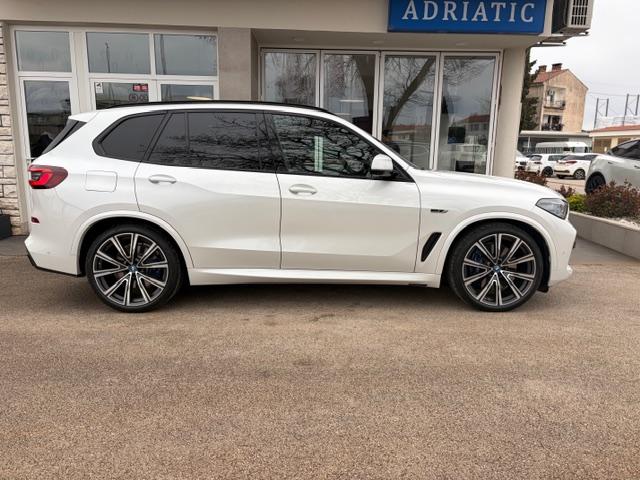 BMW X5 xDrive45e Aut. 4