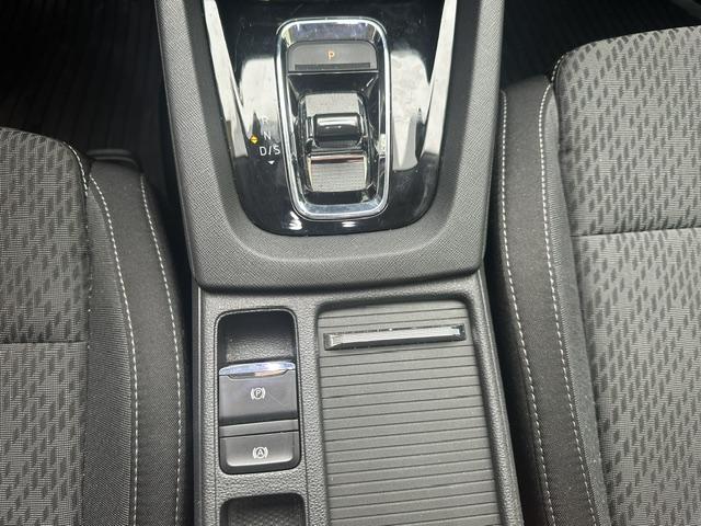 Škoda Octavia Combi 2.0TDI  STYLE DSG 25