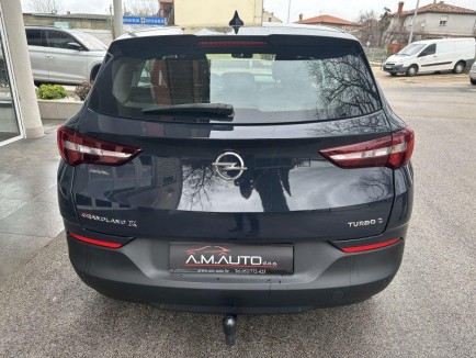 Opel Grandland X 1.5CDTI ULTIMATE 6