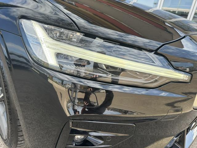 Volvo V60 D4 R-DESIGN AUT 6
