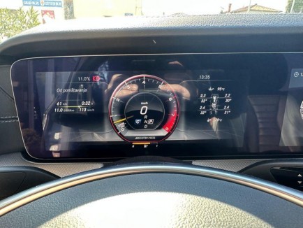 Mercedes-Benz E-klasa E400 AMG AUT 22