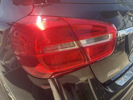 Mercedes-Benz GLA 200 URBAN AUT 8