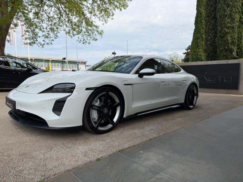 Porsche Taycan 4S 2