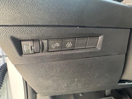 Opel Frontera GS | 1.2 XHT S/S (107kW/145HP) Hybrid eDCT6 18
