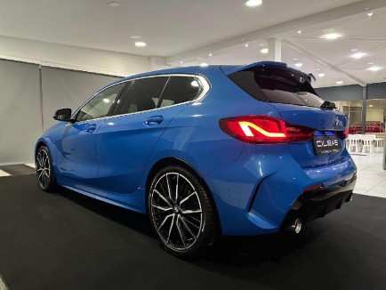 BMW serija 1 120d M-Sport Aut 4