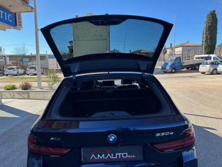 BMW serija 5 Touring 530e x-Drive M-Sport Aut 8
