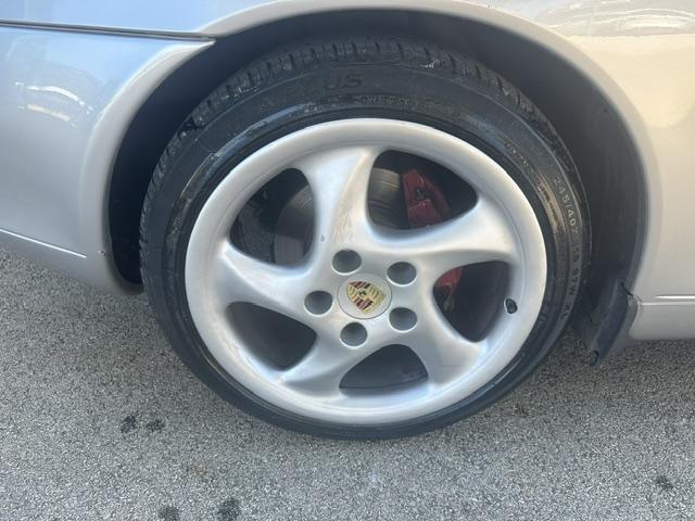 Porsche Boxster 986 2.7 Cabrio 14