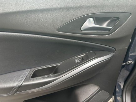 Opel Grandland X 1.5CDTI ULTIMATE 19