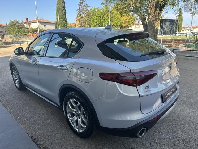 Alfa Romeo Stelvio Q4 2,2 Diesel 190 Ti Aut 4