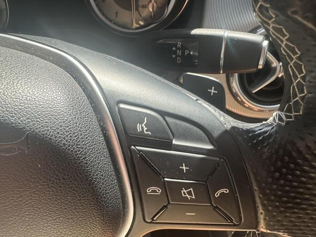Mercedes-Benz GLA 200 URBAN AUT 17
