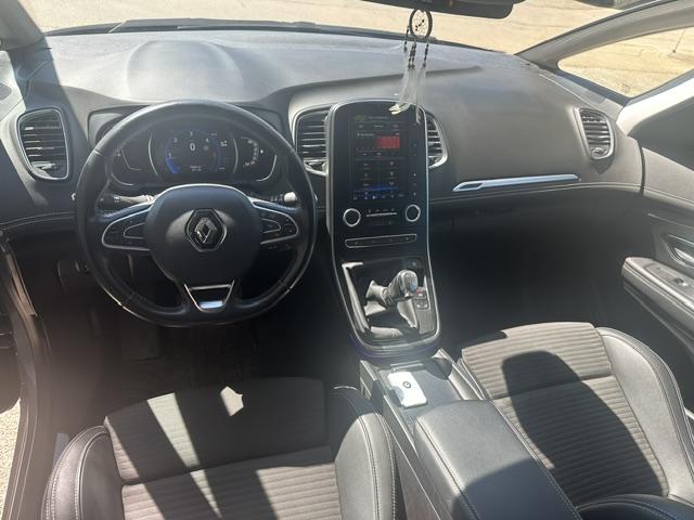 Renault Grand Scenic dCi 110 Energy Intens 16