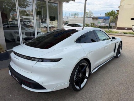 Porsche Taycan 4S 4