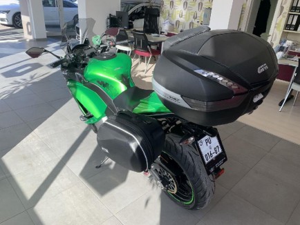 Kawasaki Z 1000 SX 3