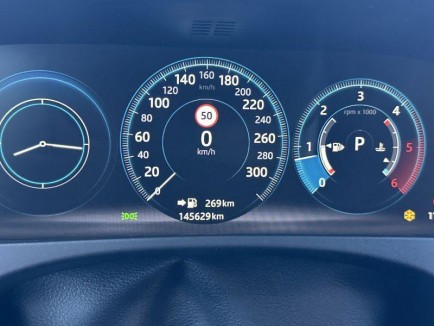 Jaguar F-Pace 2.0D R-SPORT AWD 21