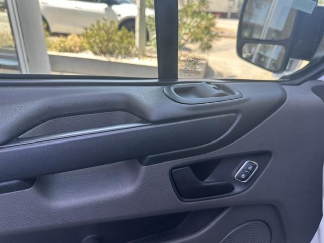 Ford Transit Custom 2.0TDCI 23
