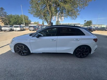 Audi A3 SPORTBACK 30TFSI S-LINE S-TRONIC 5