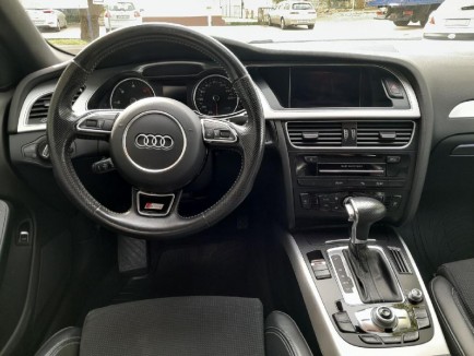 Audi A4 Avant 2.0TDI MULTITRONIC 10