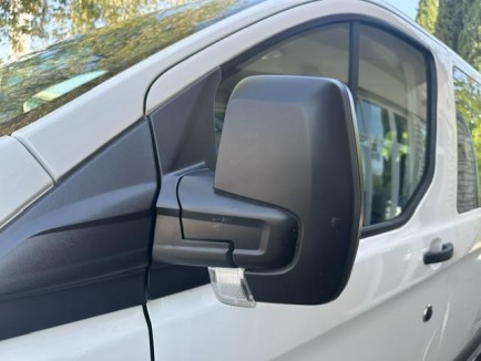 Ford Transit Custom 2.0TDCI 13