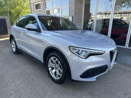 Alfa Romeo Stelvio Q4 2,2 Diesel 190 Ti Aut