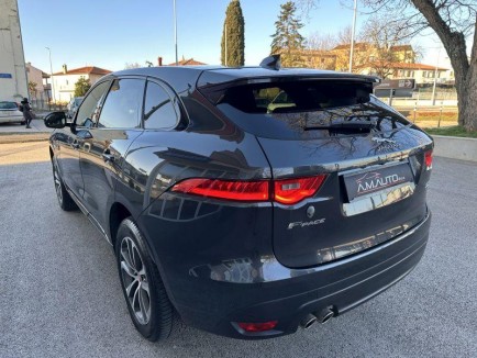 Jaguar F-Pace 2.0D R-SPORT AWD 3