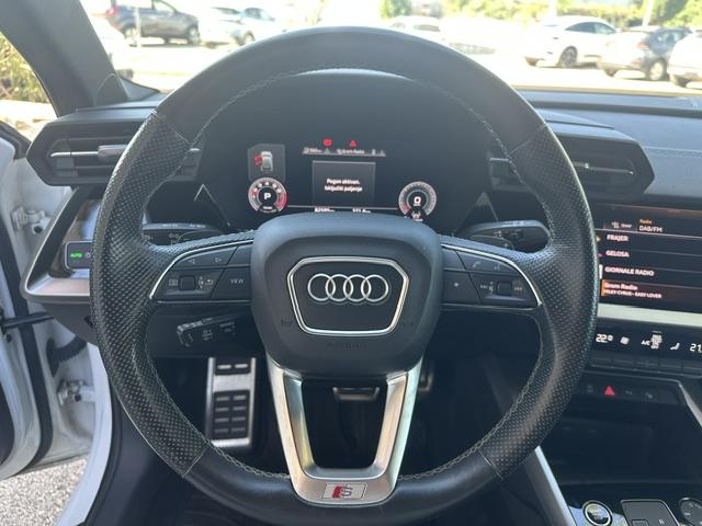 Audi A3 SPORTBACK 30TFSI S-LINE S-TRONIC 17